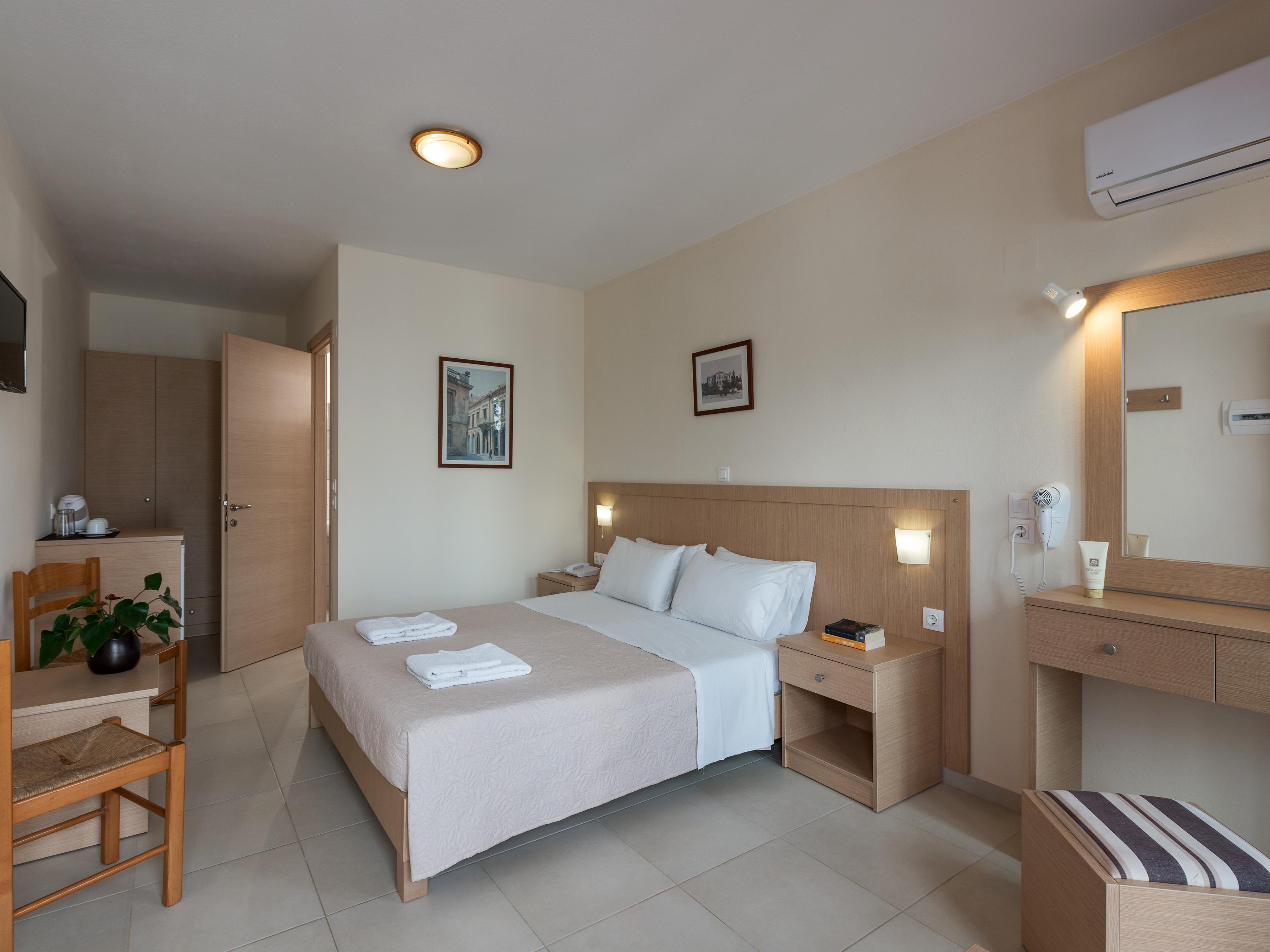 Thalassi Hotel Rethymno  Exterior photo